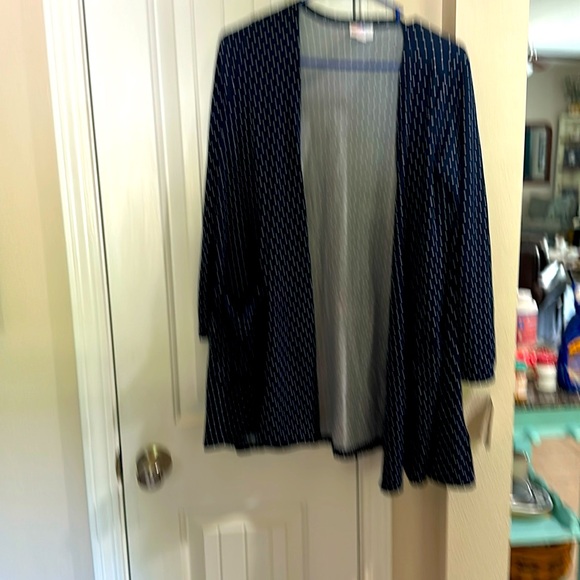 lularoe caroline swing cardigan - Picture 1 of 3